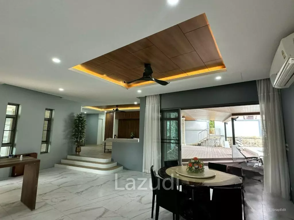 Luxurious 4-Bedroom Villa with Pool in Thep Krasatti
