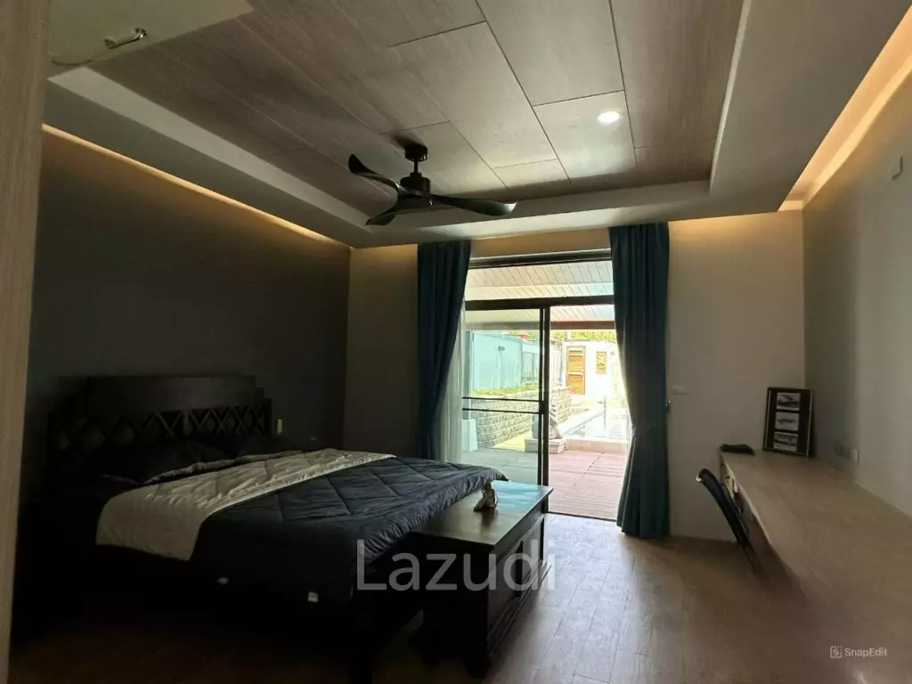 Luxurious 4-Bedroom Villa with Pool in Thep Krasatti
