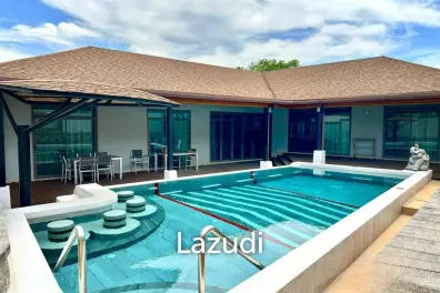 Luxurious 4-Bedroom Villa with Pool in Thep Krasatti