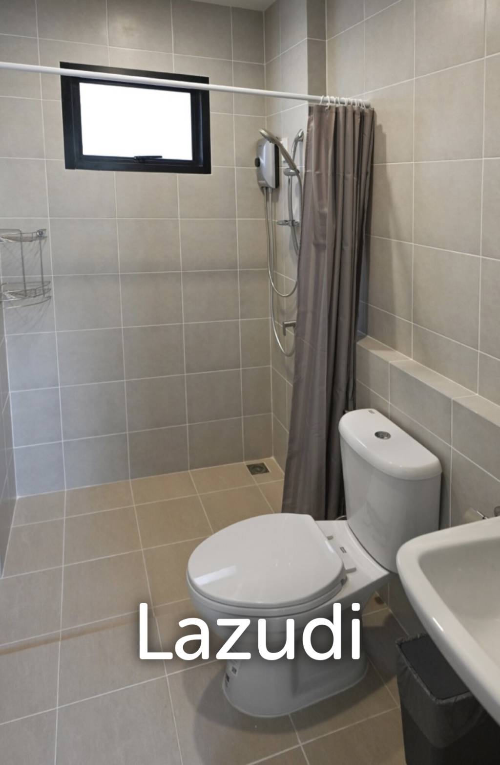 3 Bedrooms Detached Home for Rent  in Bangjo Phuket