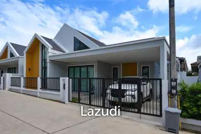 3 Bedrooms Detached Home for Rent  in Bangjo Phuket