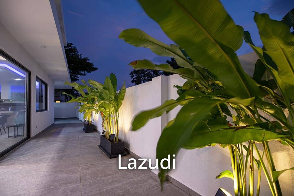 Beautiful modern 5-bedroom villa for rent in Rawai.