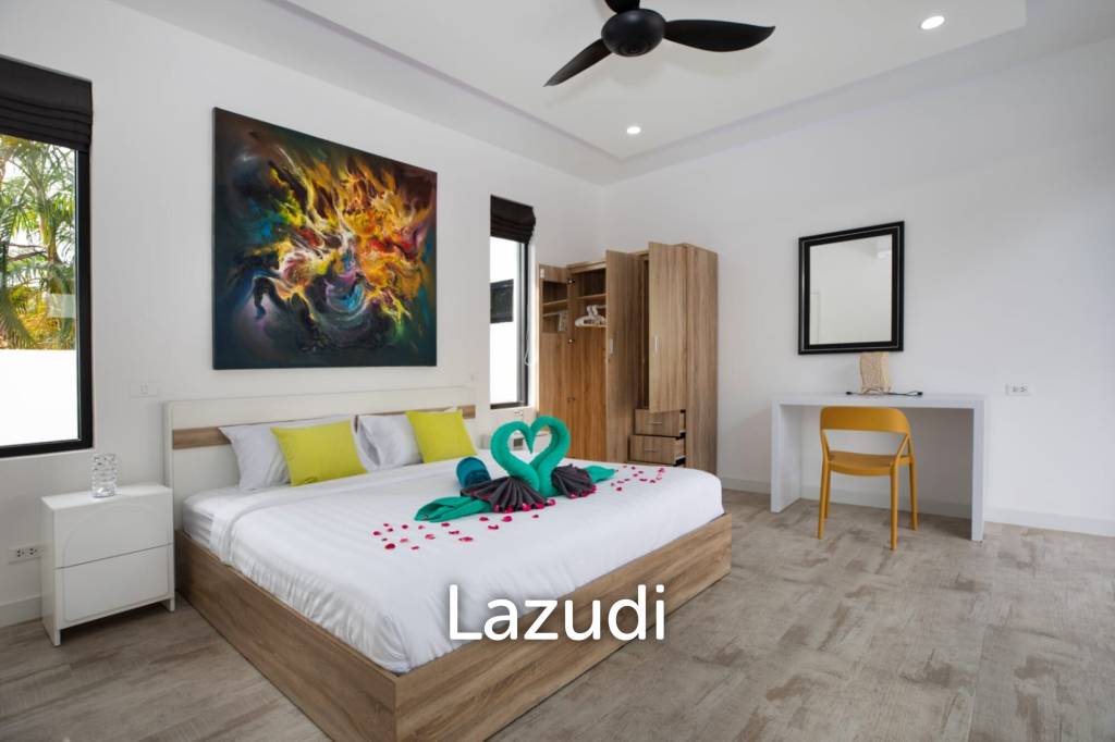 Beautiful modern 5-bedroom villa for rent in Rawai.