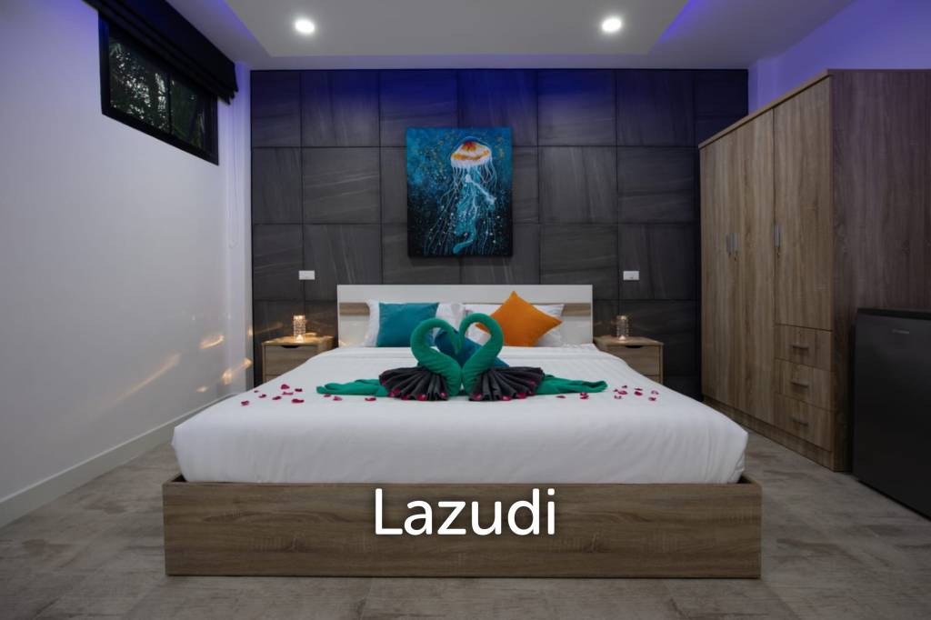 Beautiful modern 5-bedroom villa for rent in Rawai.