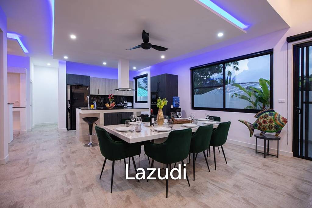 Beautiful modern 5-bedroom villa for rent in Rawai.
