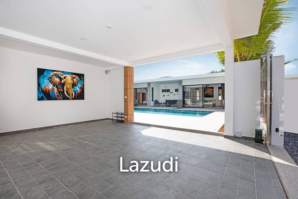Beautiful modern 5-bedroom villa for rent in Rawai.