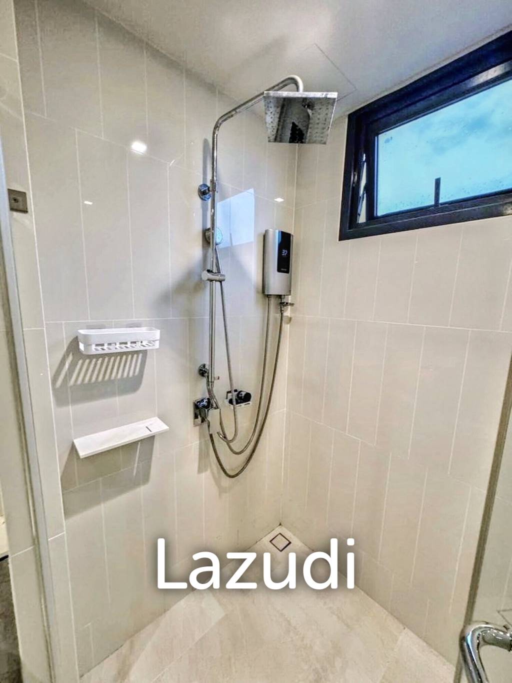 2 Bed 1 Bath 49 SQ.M The Reserve Phahol - Pradipat
