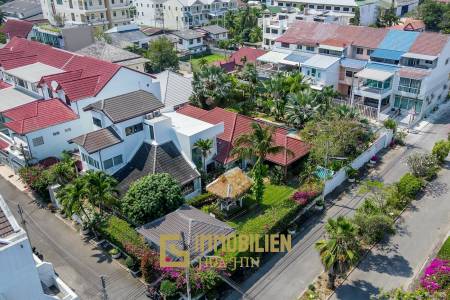 Exquisites Luxus-Wohnen: Großzügige Villa im Naebkehad Village, im Herzen von Hua Hin