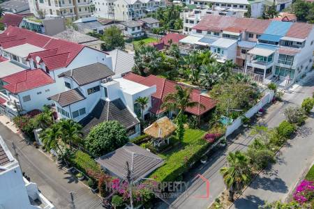 Exquisite Luxury Living: Spacious Villa in Naebkehad Village, in the Heart of Hua Hin City