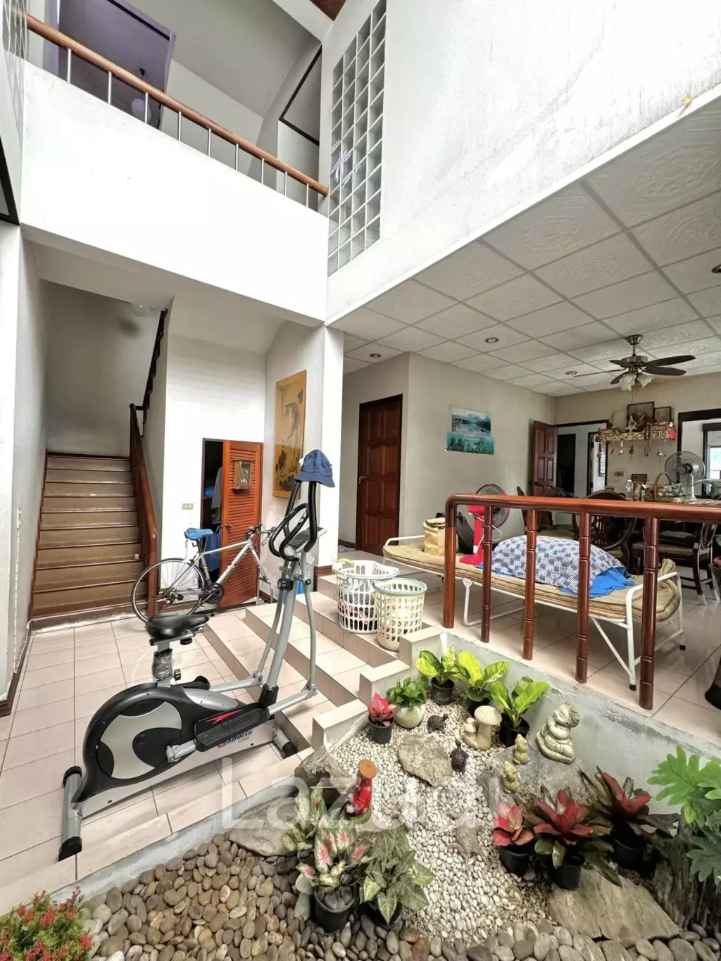4 Bed 5 Bath 400 SQ.M House in Sathorn-Narathiwas