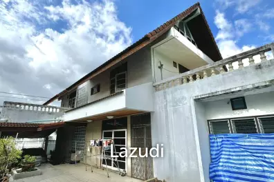 4 Bed 5 Bath 400 SQ.M House in Sathorn-Narathiwas