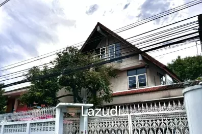 4 Bed 5 Bath 400 SQ.M House in Sathorn-Narathiwas