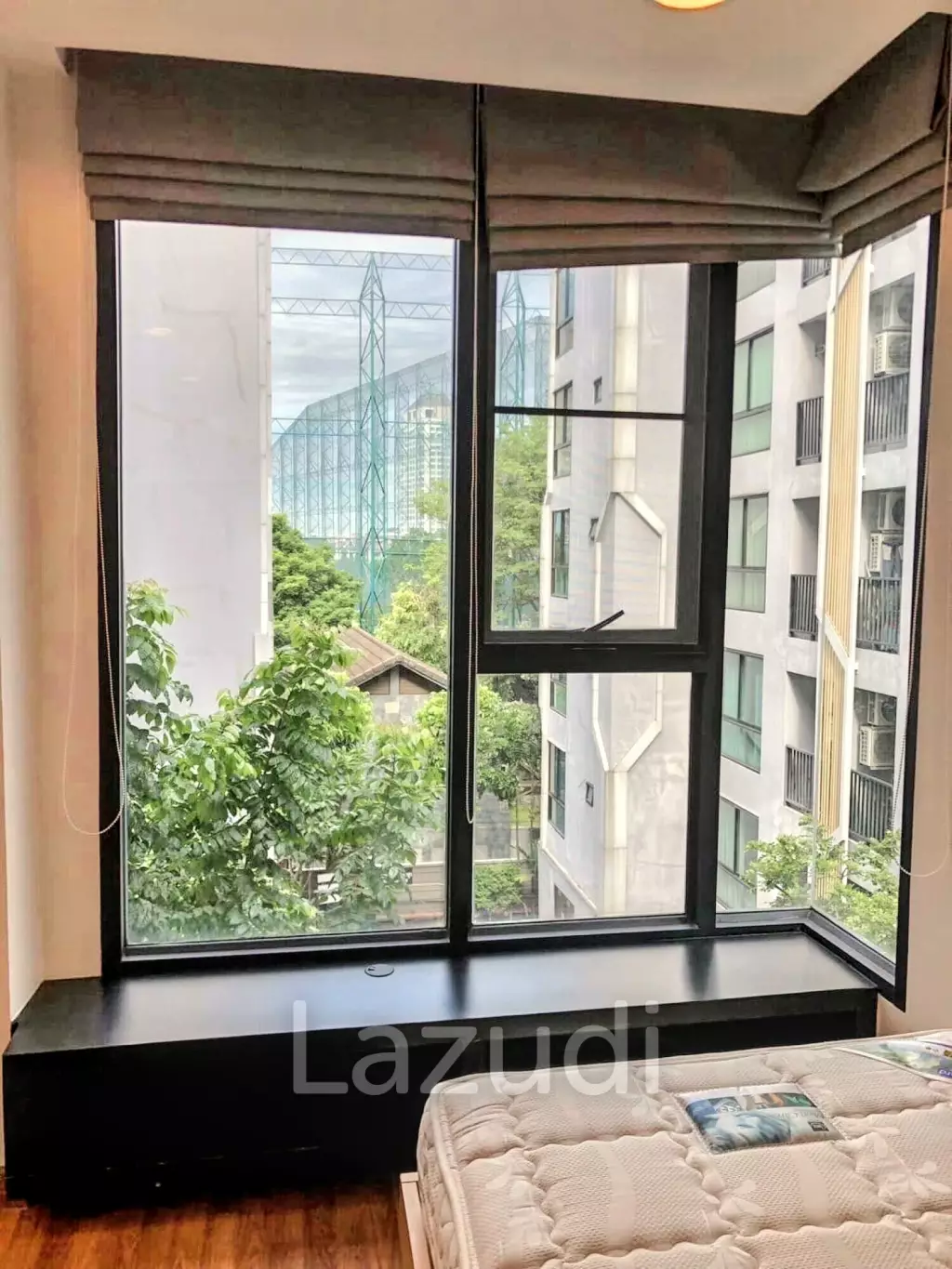 2 Bed 2 Bath 64 SQ.M Zenith Place Sukhumvit 42