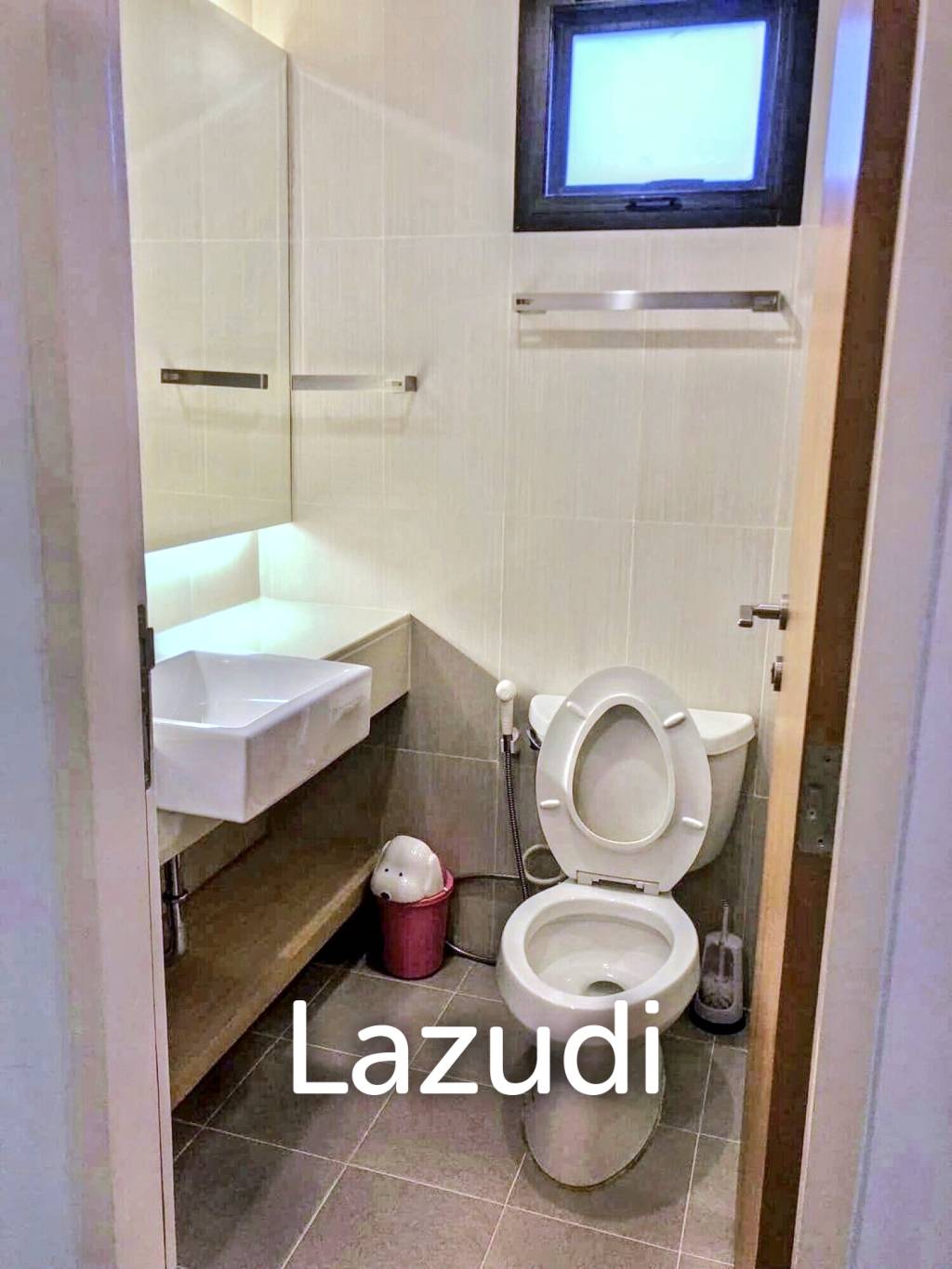 2 Bed 2 Bath 64 SQ.M Zenith Place Sukhumvit 42