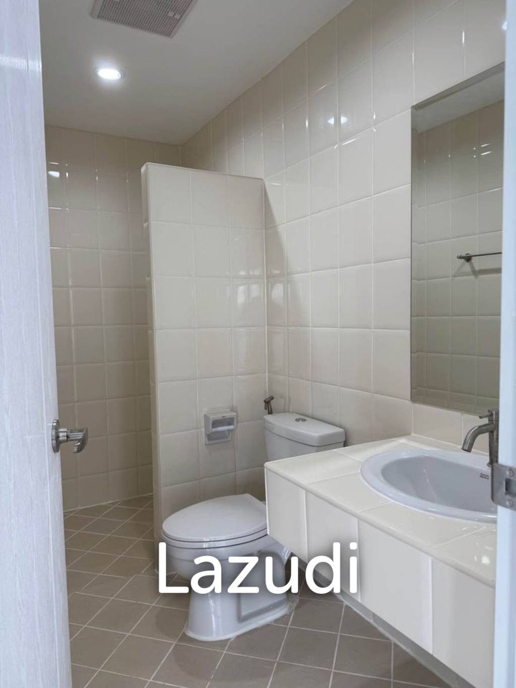 Renovated 2 Bedroom House At Baan Prompan, Paklok