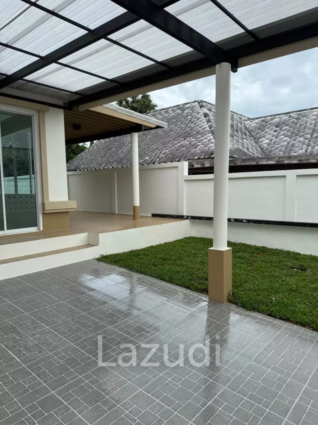 Renovated 2 Bedroom House At Baan Prompan, Paklok