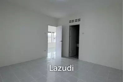 Renovated 2 Bedroom House At Baan Prompan, Paklok