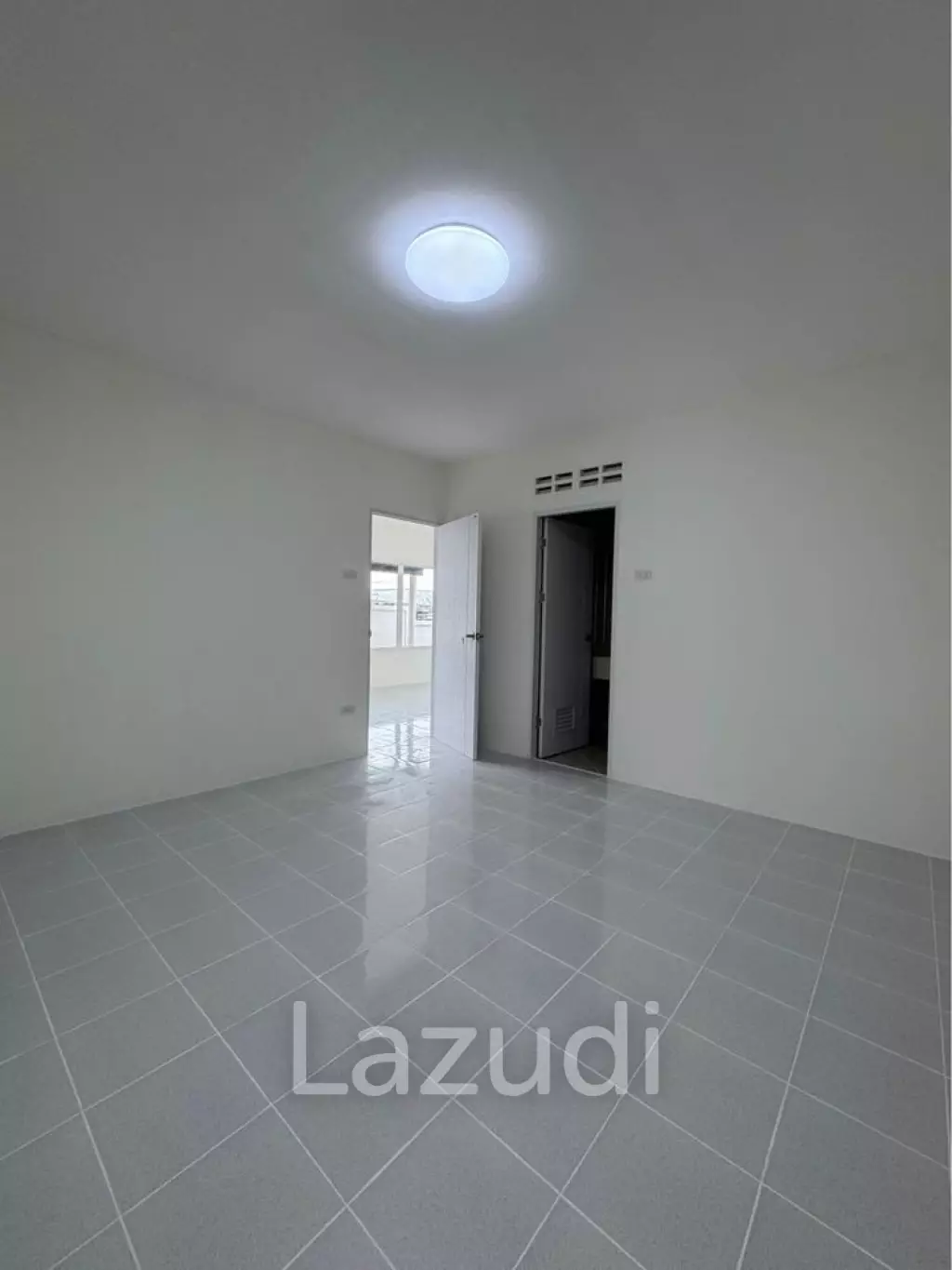 Renovated 2 Bedroom House At Baan Prompan, Paklok