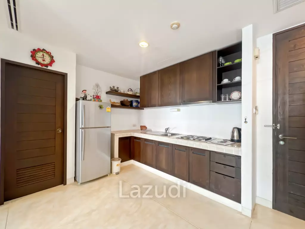 Stunning Two-Bedroom Condo in Las Tortugas Hua Hin