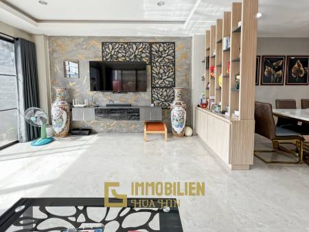 Premium 6-Bedroom Waterfront Townhouse in Khao Tao Hua Hin