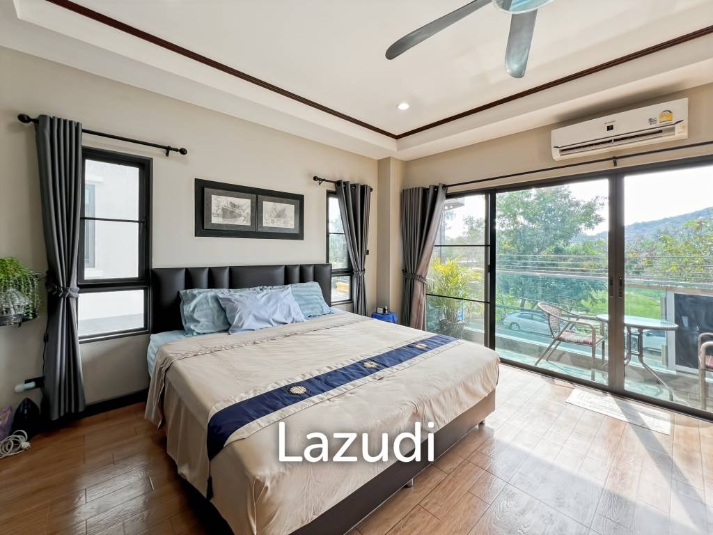 Premium 6-Bedroom Waterfront Townhouse in Khao Tao Hua Hin