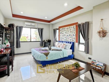 Premium 6-Bedroom Waterfront Townhouse in Khao Tao Hua Hin