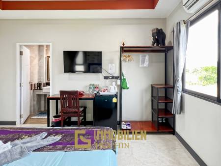 Premium 6-Bedroom Waterfront Townhouse in Khao Tao Hua Hin