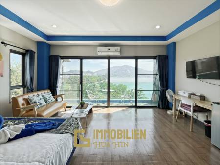 Premium 6-Bedroom Waterfront Townhouse in Khao Tao Hua Hin