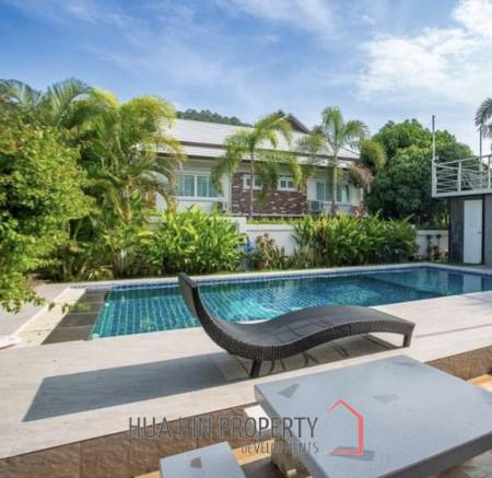 PANORAMA  : 3 bed pool villa