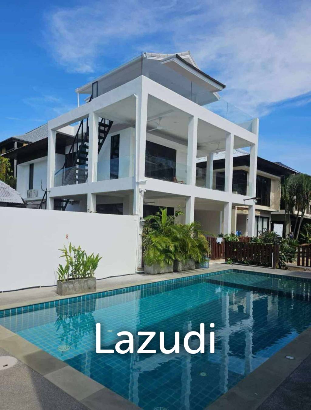 Beach Side With Seaview Villa - 50 meters from the beach