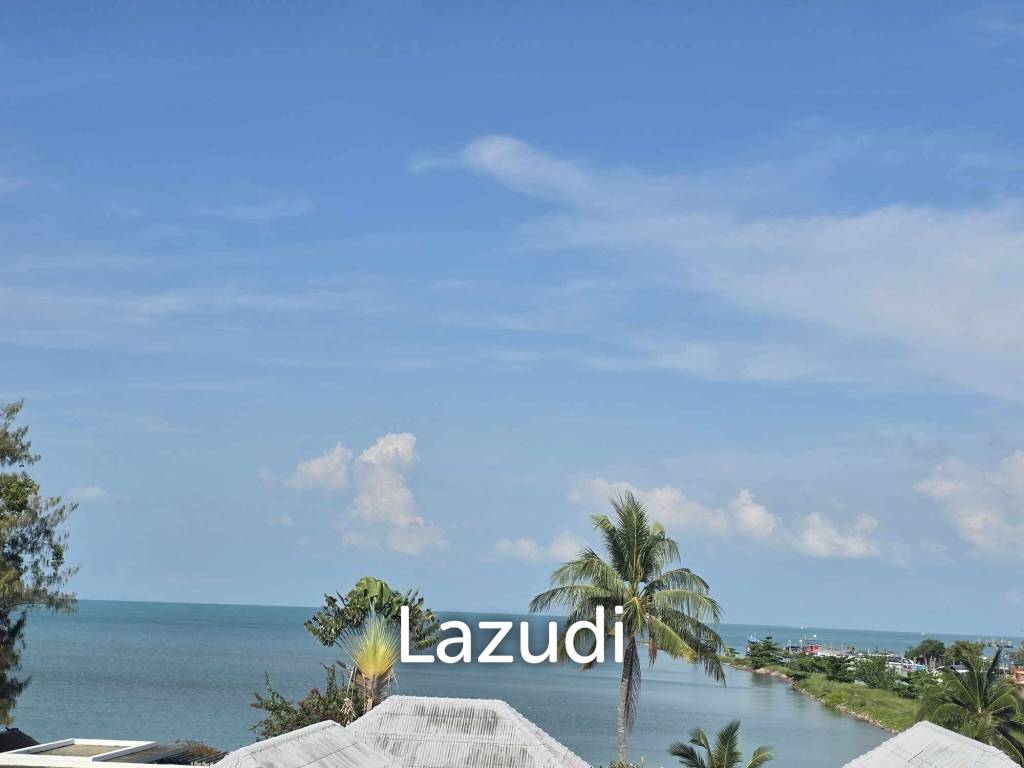 Beach Side With Seaview Villa - 50 meters from the beach