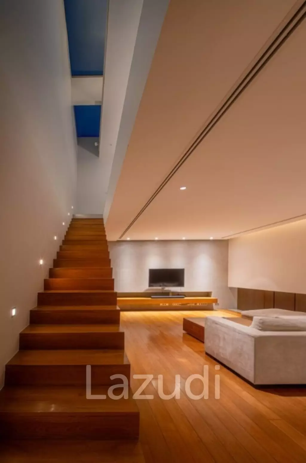 Grand 4-Bed Sea View Villa at Baan Yamu Residence