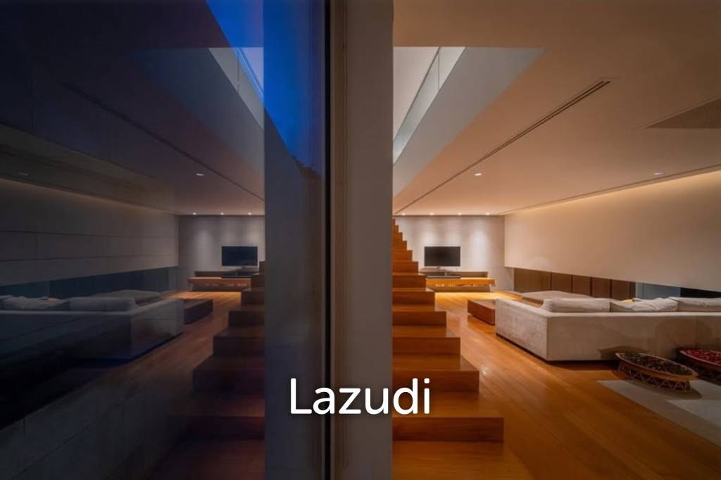 Grand 4-Bed Sea View Villa at Baan Yamu Residence