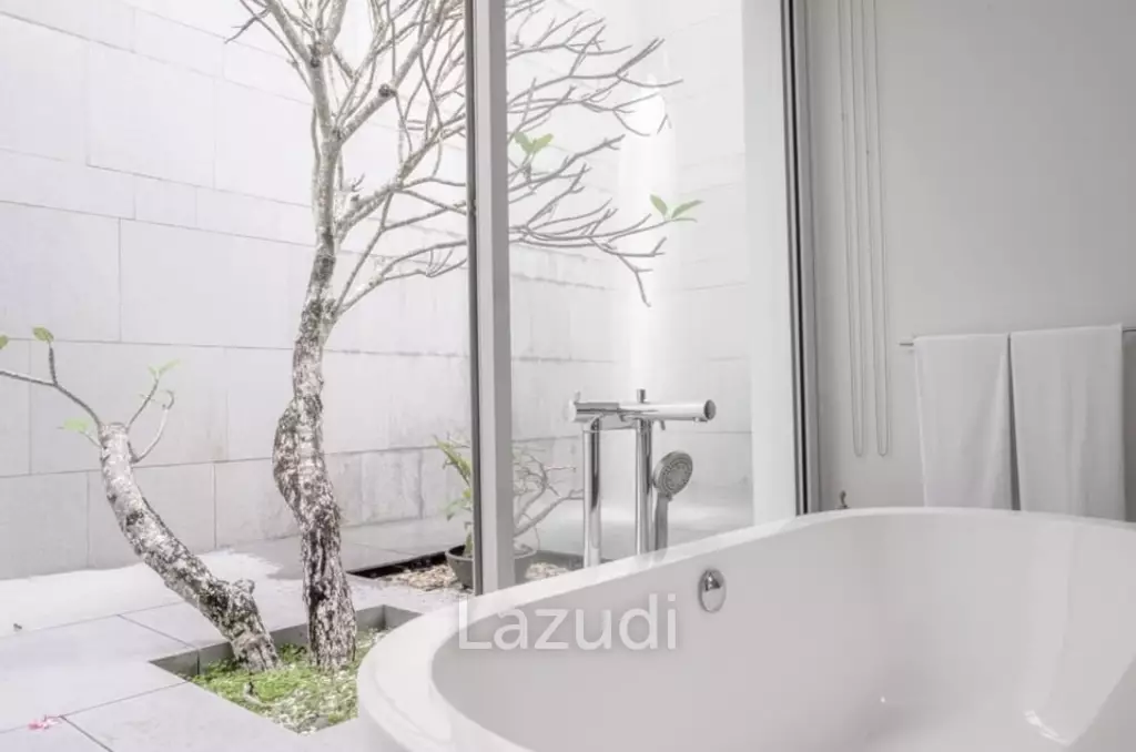 Grand 4-Bed Sea View Villa at Baan Yamu Residence