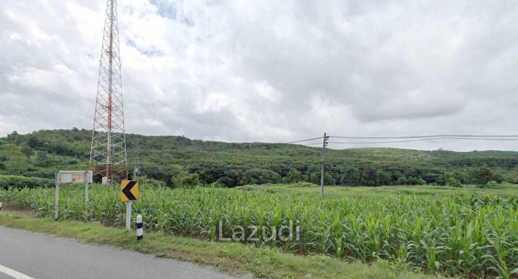 92 Rai Land For Sale With Mountain View in Mae Suai