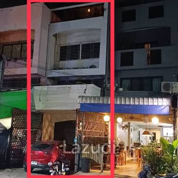 3 Beds 3 Baths 240 SQ.M. Building in South Pattaya
