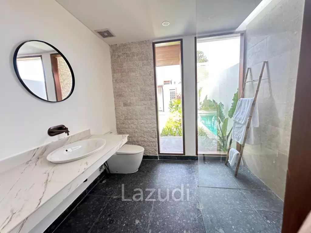 Brand new Beach side Villa in Sanur