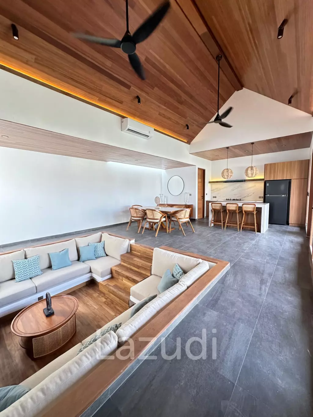 Brand new Beach side Villa in Sanur