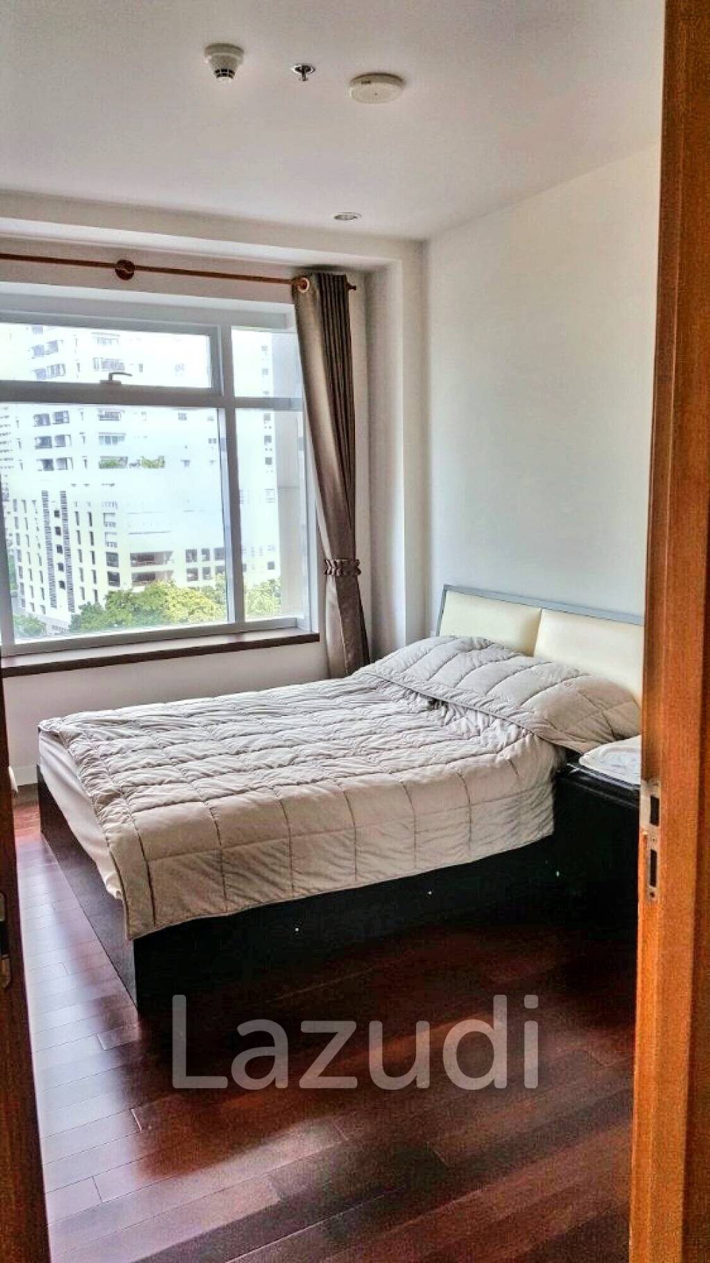 1 Bed 1 Bath 47 SQ.M at Circle Condominium