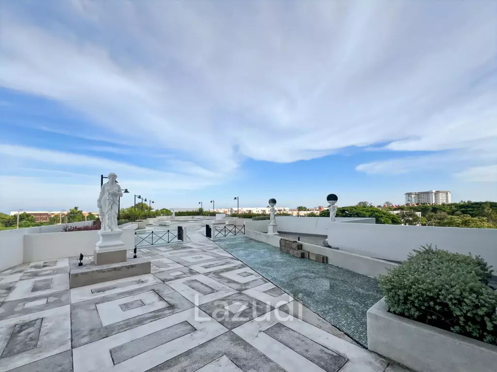 Charming 2-Bedroom Condo for Sale in Boathouse Hua Hin!