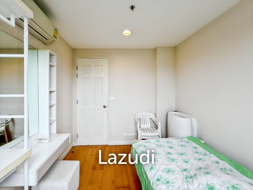 Charming 2-Bedroom Condo for Sale in Boathouse Hua Hin!
