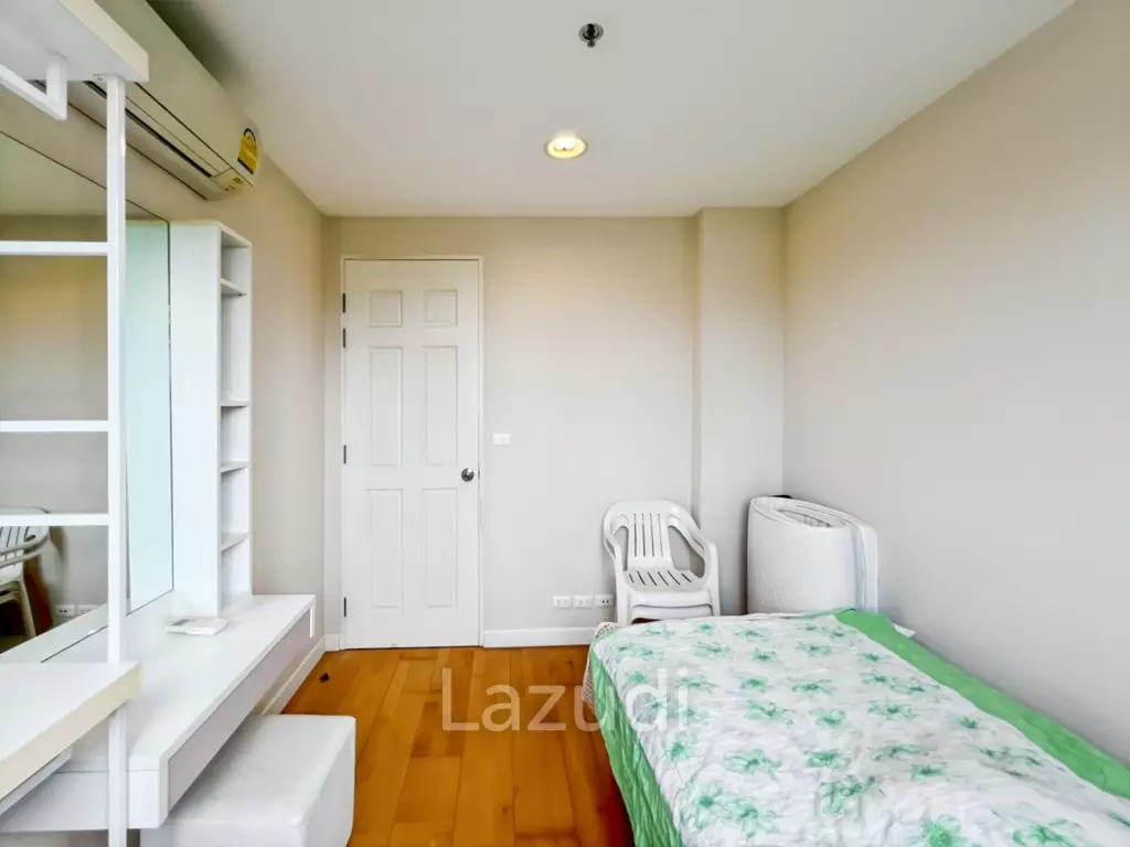 Charming 2-Bedroom Condo for Sale in Boathouse Hua Hin!