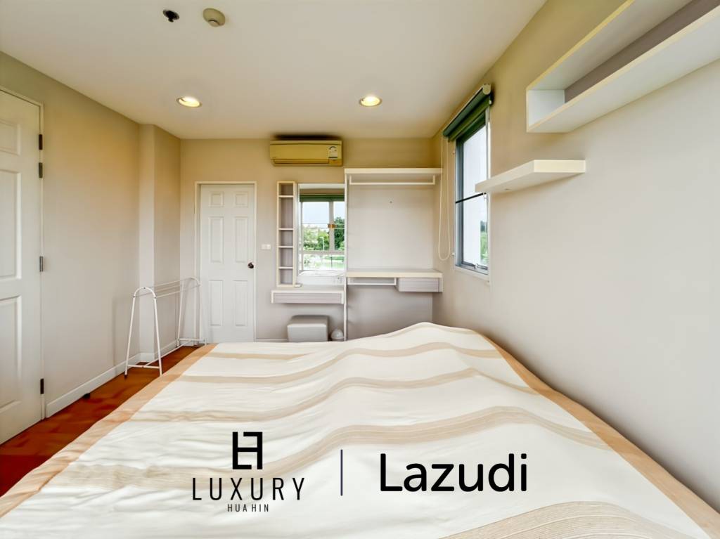 Charming 2-Bedroom Condo for Sale in Boathouse Hua Hin!