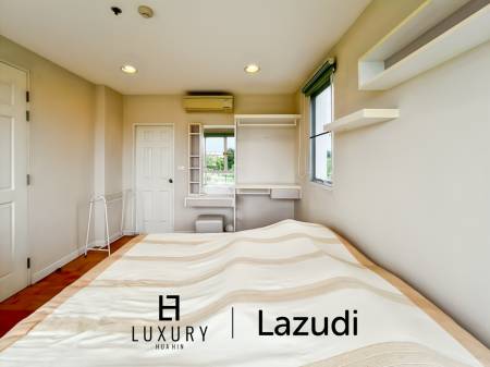 Charming 2-Bedroom Condo for Sale in Boathouse Hua Hin!