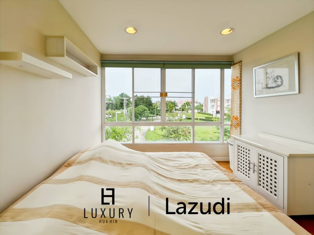 Charming 2-Bedroom Condo for Sale in Boathouse Hua Hin!