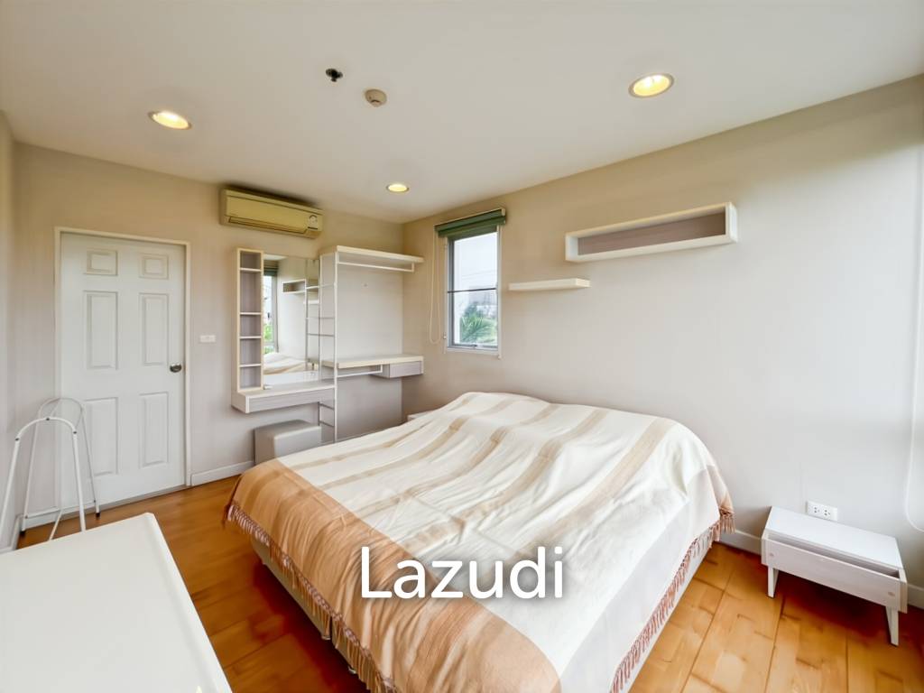 Charming 2-Bedroom Condo for Sale in Boathouse Hua Hin!