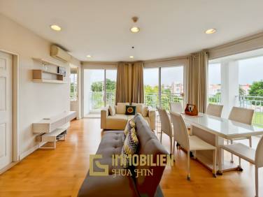 Boathouse Hua Hin: condo moderne de 2 chambres à coucher