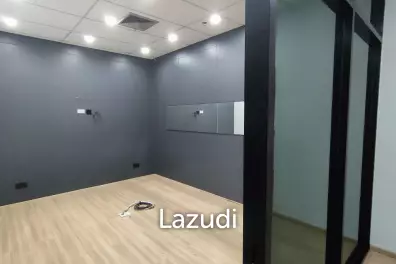 Partially Fitted Office Space for rent in Asoke
