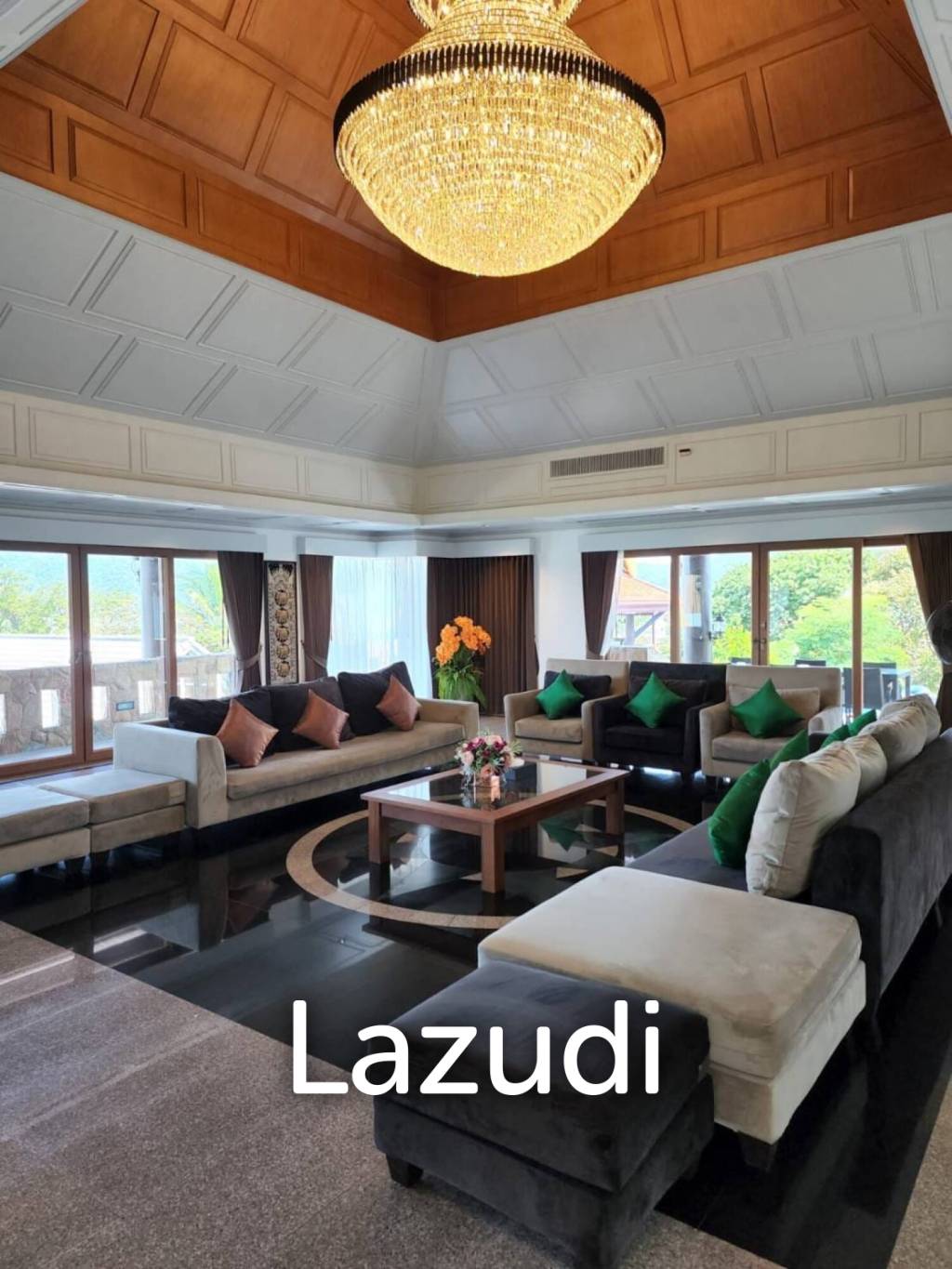 Panoramic Oceanview Thai-Style 13-Bedroom Pool Villa Near Tri Trang Beach, Patong