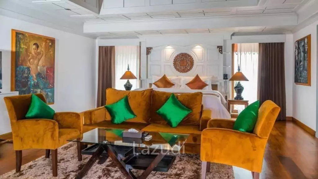 Panoramic Oceanview Thai-Style 13-Bedroom Pool Villa Near Tri Trang Beach, Patong